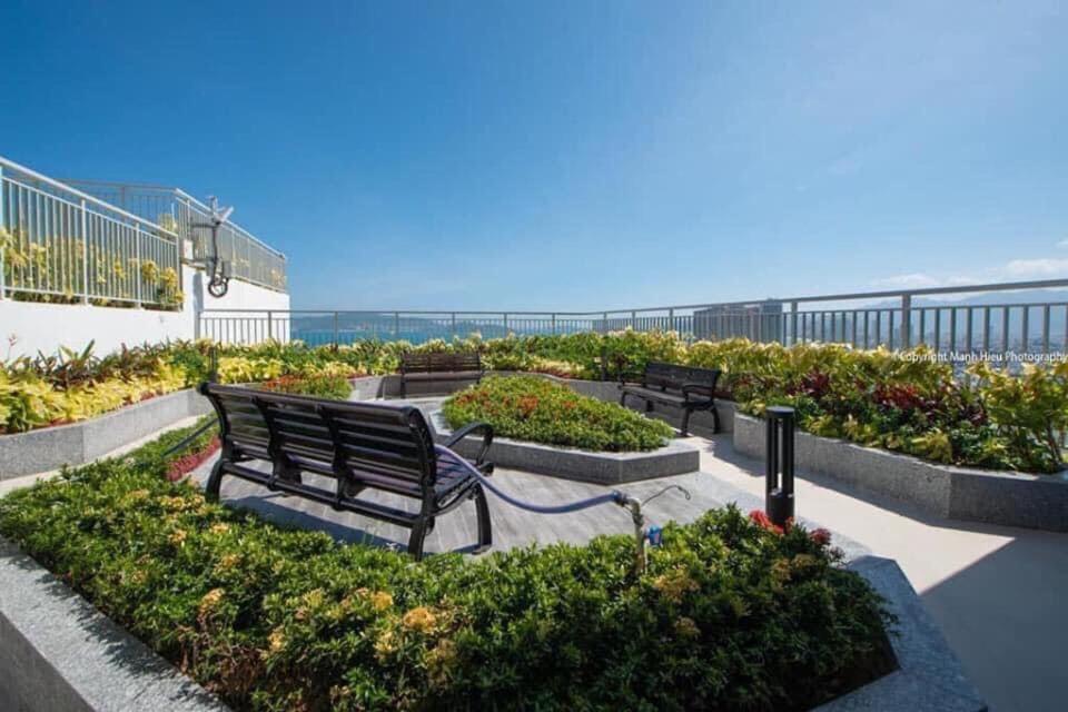 芽庄Scenia Bay Oceanfront By Housing公寓 外观 照片