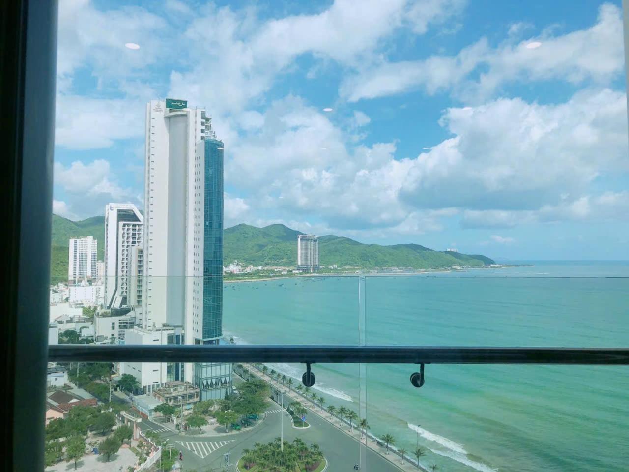 芽庄Scenia Bay Oceanfront By Housing公寓 外观 照片