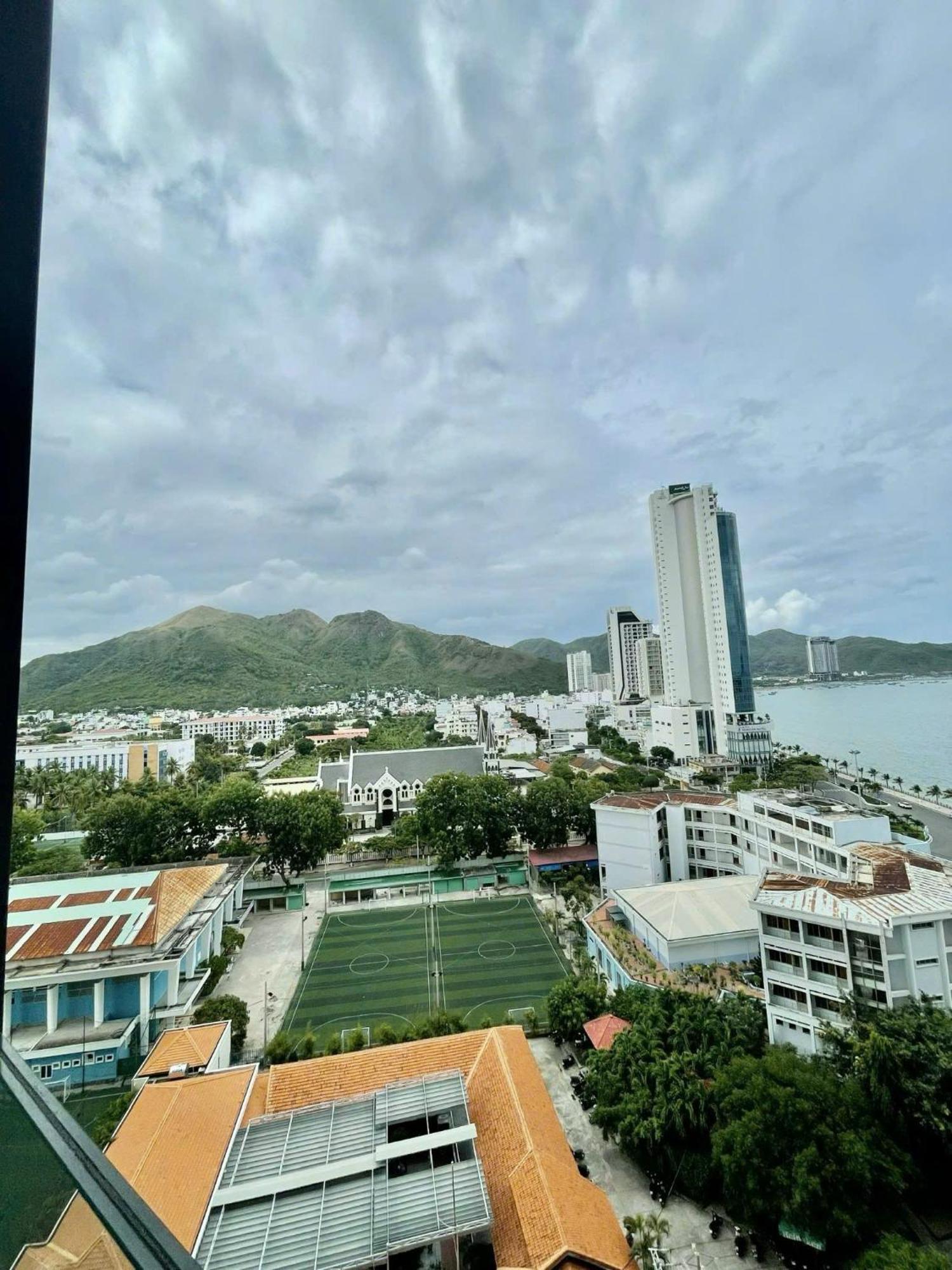 芽庄Scenia Bay Oceanfront By Housing公寓 外观 照片