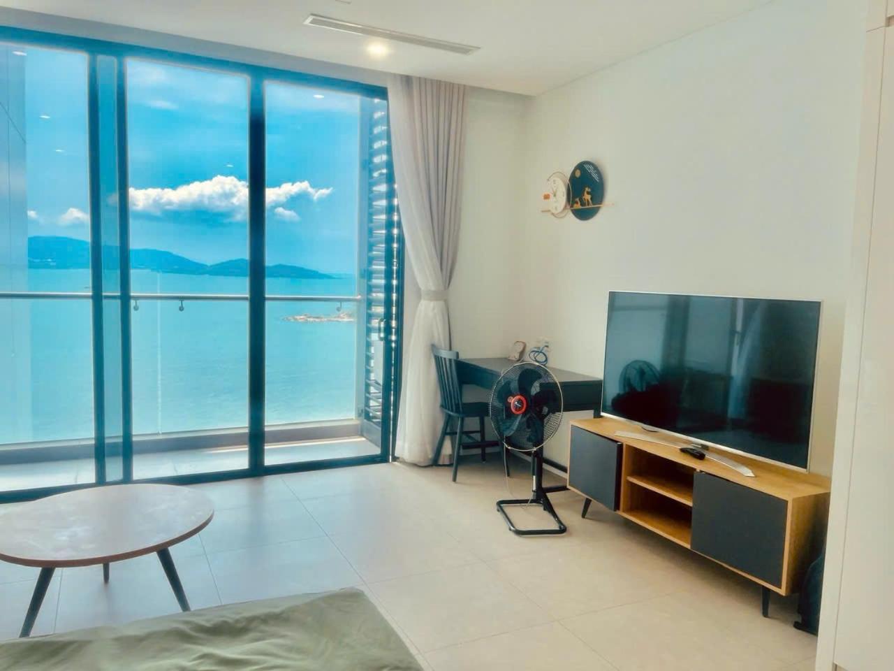 芽庄Scenia Bay Oceanfront By Housing公寓 外观 照片